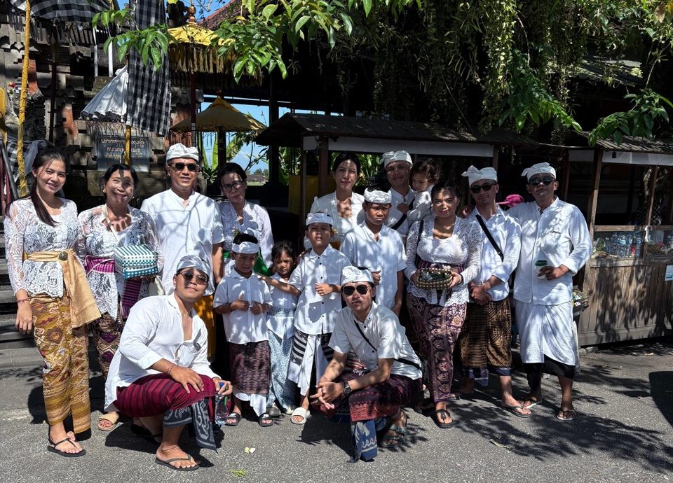 Penyawangan Pura Rambut Siwi Jembrana